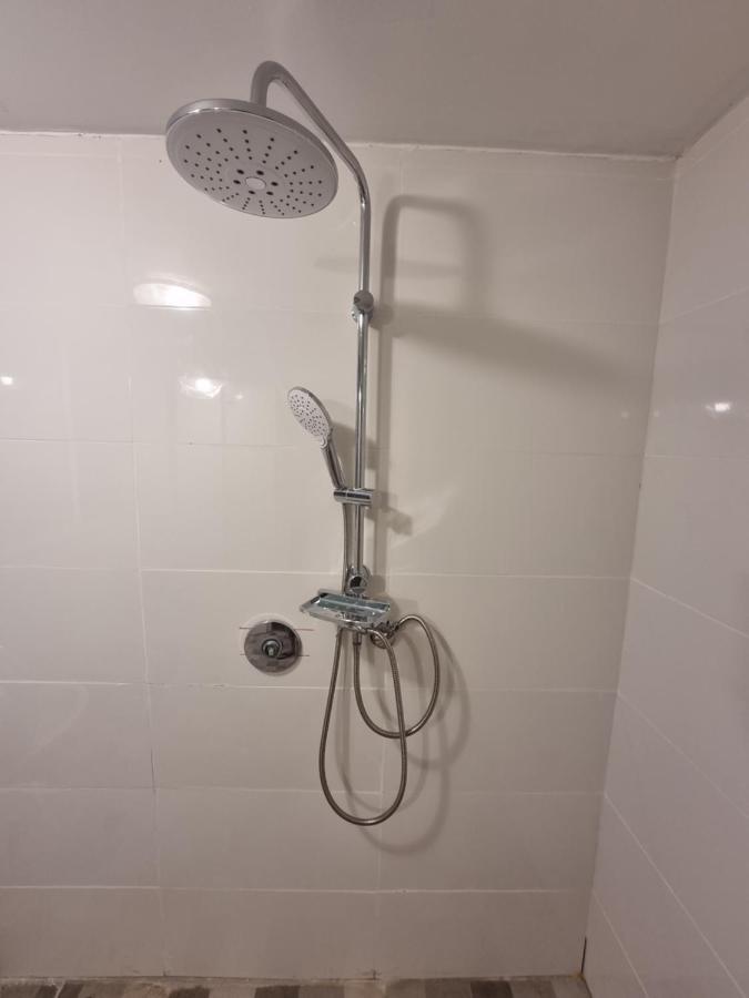 Apartament הברון Baron Riszon le-Cijjon Zewnętrze zdjęcie