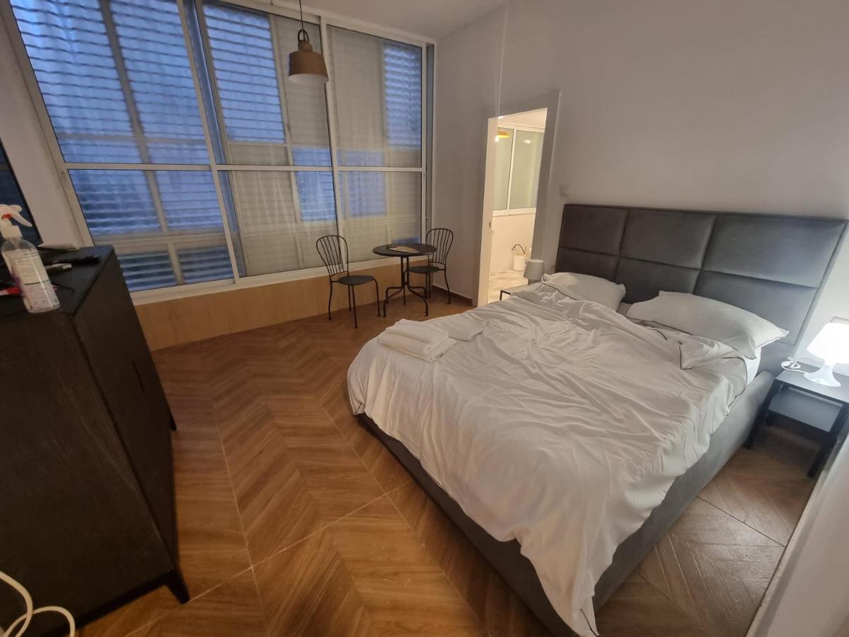 Apartament הברון Baron Riszon le-Cijjon Zewnętrze zdjęcie